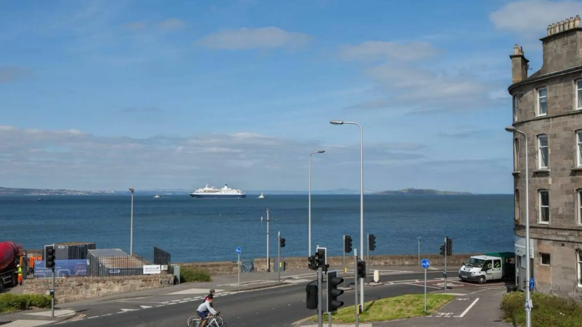 2 Bedroom Flat By The Sea Edinburg Lägenhet